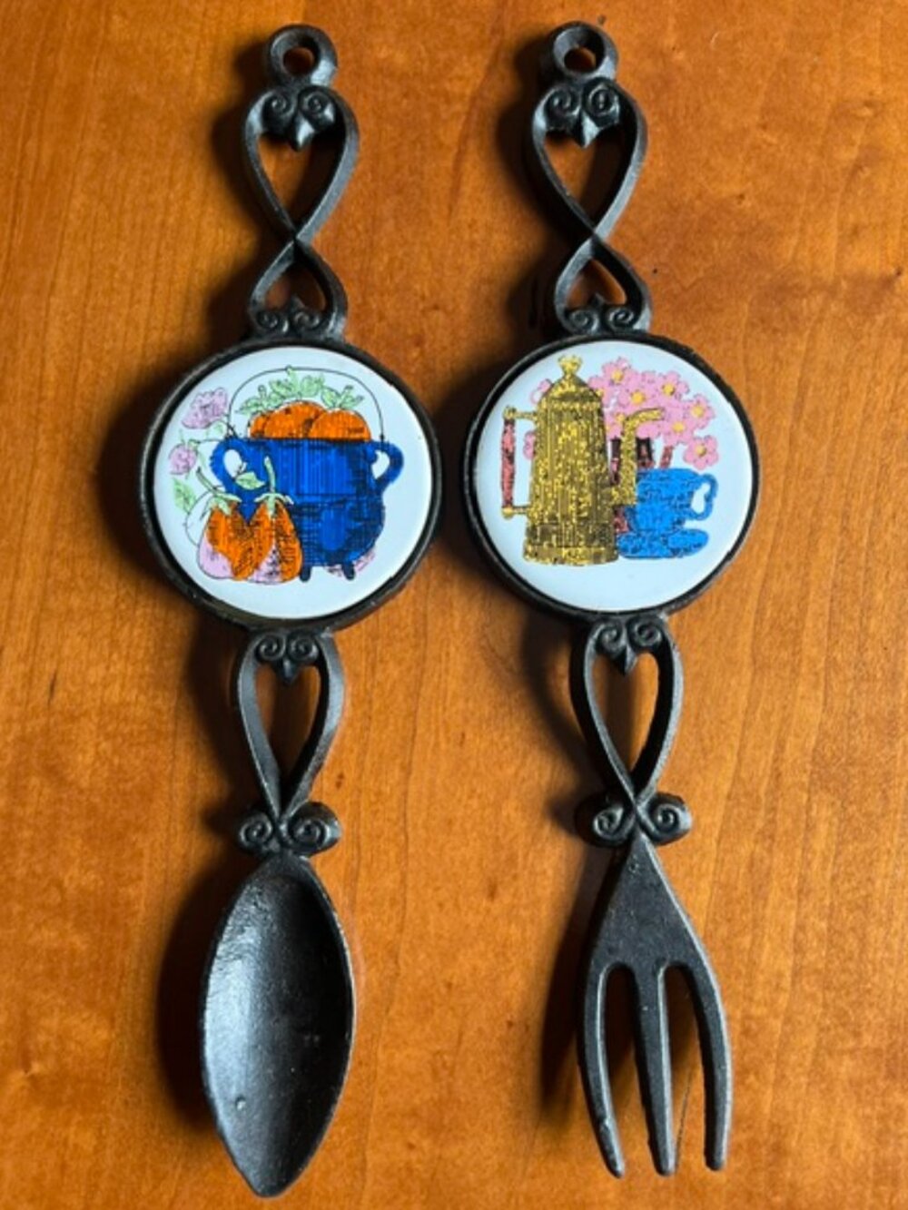 VTG San-Huan Japan CAST IRON CERAMIC TILE INLAY FORK & SPOON WALL DECOR